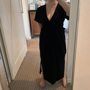 Simple Kind of Love Black Short Sleeve Midi Dress